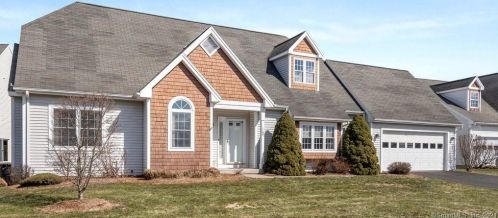 168 Thistle Pond Dr, Bloomfield, CT 06002 exterior
