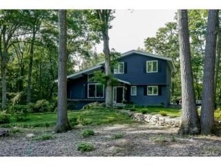67 Blue Spruce Cir, Weston, CT 06883 exterior