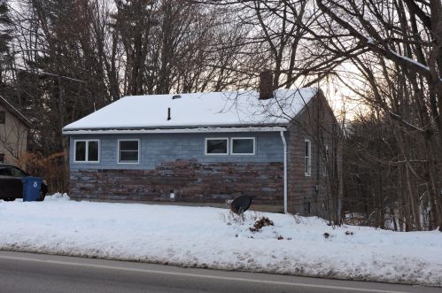 492 Capisic St, Portland, ME 04102 exterior