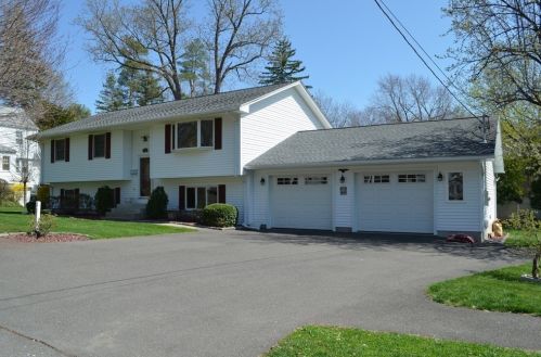 97 Bardwell St, South Hadley Falls, MA 01075 exterior