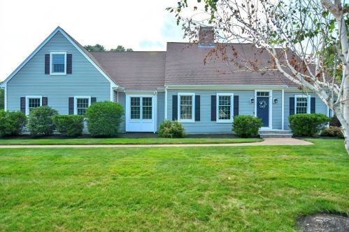 15 Waterfall Rd, Acushnet, MA 02743 exterior