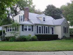 44 Stratford Rd, Newton, MA 02465 exterior