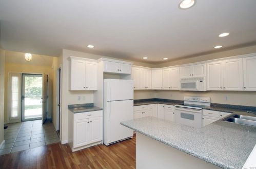156 Jennifer Ln, Sandy-Hook, CT 06482 exterior