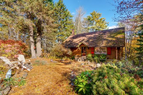 7 Crooked Pine Rd, Boothbay Harbor, ME 04538 exterior