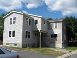 33 Cottage Pl, Newton, MA 02465 exterior