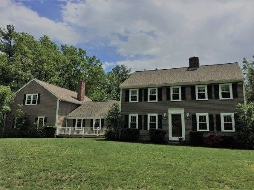 50 Indian Rock Rd, Nashua, NH 03063 exterior