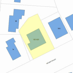 925 Watertown St, Newton, MA 02465 plot plan