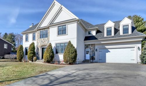 416 Brookline St, Newton, MA 02459 exterior