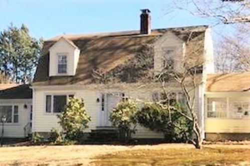 9 Pilgrim Way, Walpole, MA 02032 exterior