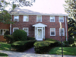 5 Ashford Rd, Newton, MA 02459 exterior
