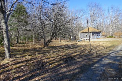 137 Seal Point Rd, Ellsworth, ME 04605 exterior