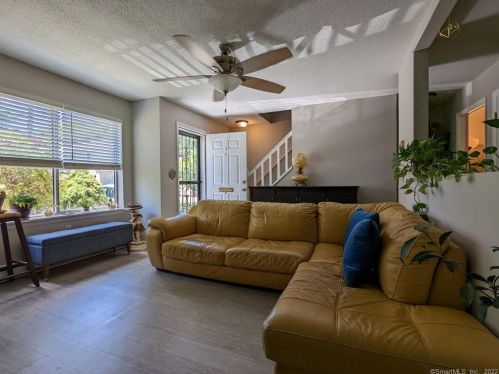 76 Middlesex St, Waterbury, CT 06704 exterior