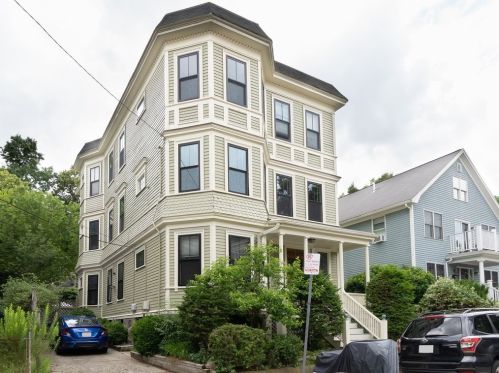 41 Boylston St, Roxbury-Xing, MA 02130 exterior