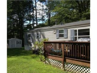 695 Sherwood Gln, Somersworth, NH 03878 exterior