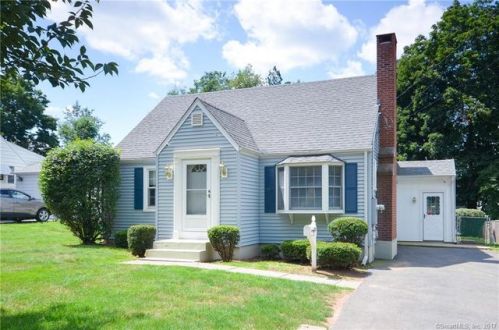 409 West St, Middletown, CT 06457 exterior