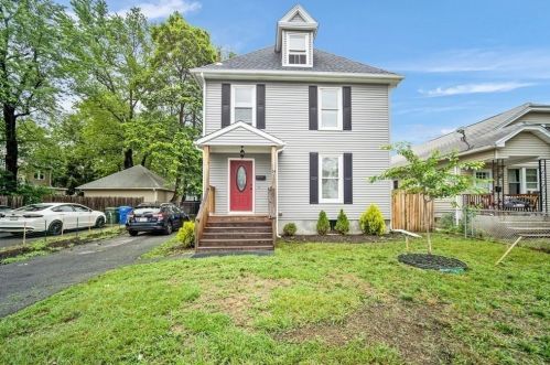 14 Campechi St, Springfield, MA 01104 exterior