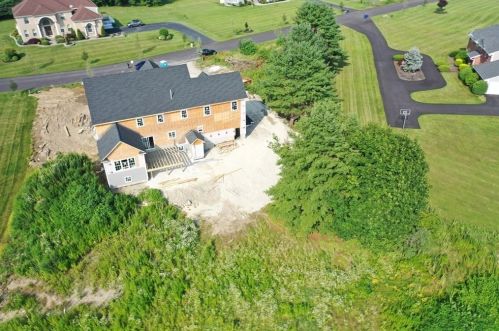 10 Woo Dr, Seekonk, MA 02771 exterior
