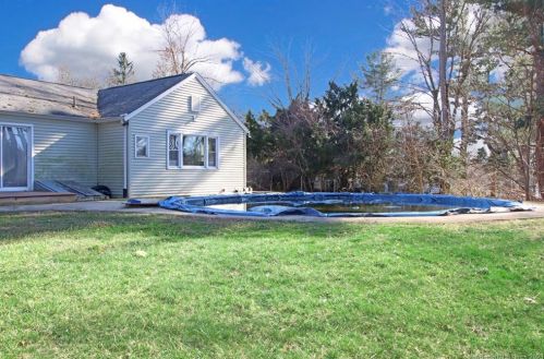 595 Hartford Tpke, Vernon, CT 06066 exterior