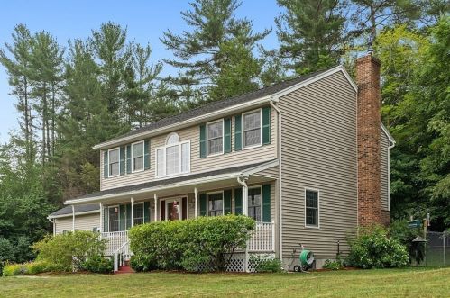 13 Whitney Dr, South Ashburnham, MA 01430 exterior