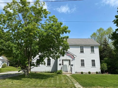 40 Shumway St, Orange, MA 01364 exterior