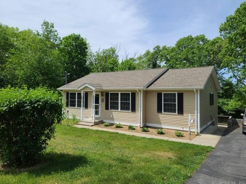 23 Goshen Heights Rd, Moosup, CT 06354 exterior