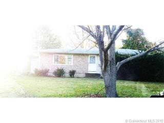 53 Grove St, Wallingford, CT 06492 exterior