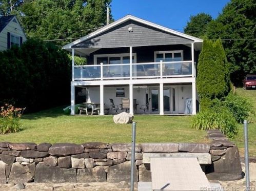 46 Brunetto Grv, Morris, CT 06763 exterior