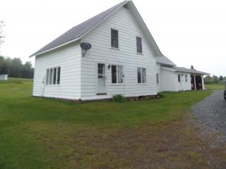 1167 Center Rd, Westmore, VT 05822 exterior