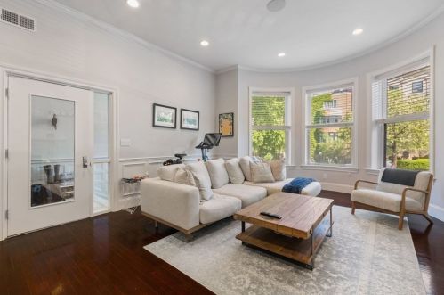 283 Beacon St, Roxbury Xing, MA 02467 exterior