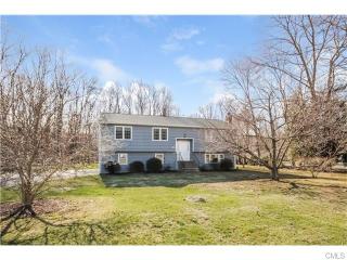 195 Purdy Hill Rd, Upper Stepney, CT 06468 exterior