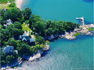 15 Killams Pt, Branford, CT 06405 exterior