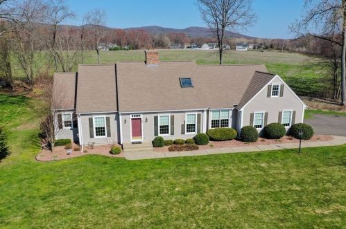 26 San Souci Dr, South-Hadley, MA 01075 exterior