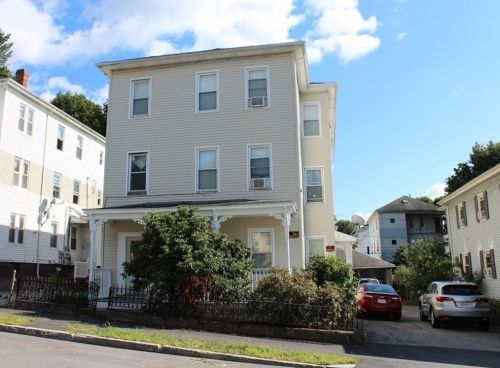 19 Suffield St, Worcester, MA 01610 exterior