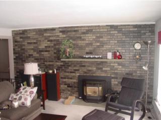8 Roundtree Dr, Merrimack, NH 03054 exterior
