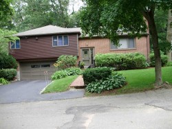 39 Longwell Rd, Newton, MA 02462 exterior
