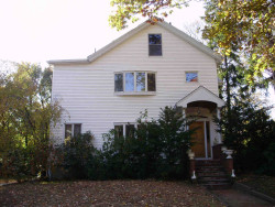 17 Chester St, Newton, MA 02461 exterior