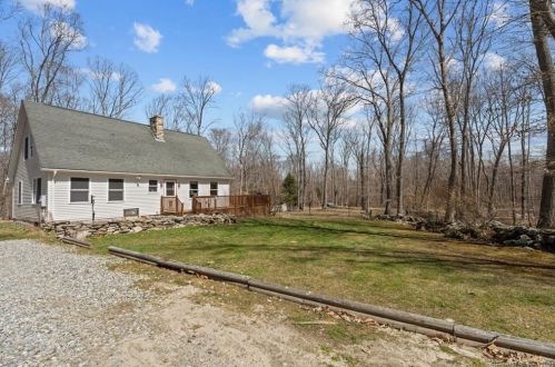 54 Rood Rd, North-Windham, CT 06247 exterior