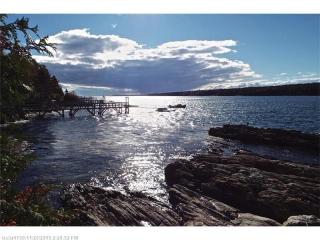298 Gun Point Rd, Harpswell, ME 04079 exterior