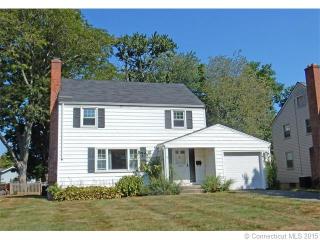 27 Bunce Rd, Hartford, CT 06109 exterior