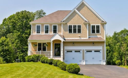 75 Church St, Cohasset, MA 02025 exterior