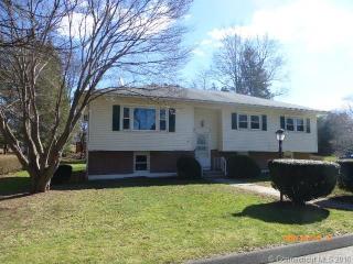 5 Lopresti Ct, Ansonia, CT 06401 exterior