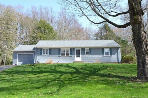 70 Haddam Colchester Tpke, Moodus, CT 06469 exterior