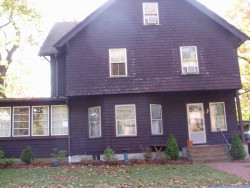 42 Berwick Rd, Newton, MA 02459 exterior