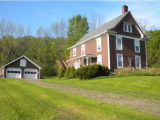 369 Herrick Rd, Derby, VT 05829 exterior