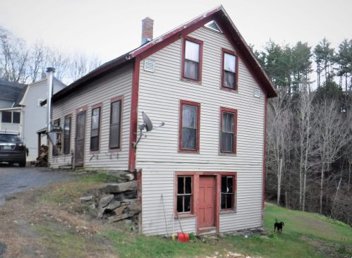 156 Route 25C, Piermont, NH 03779 exterior