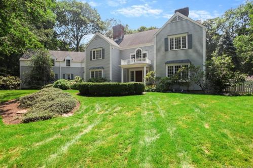 105 Clearview Ln, New Canaan, CT 06840 exterior