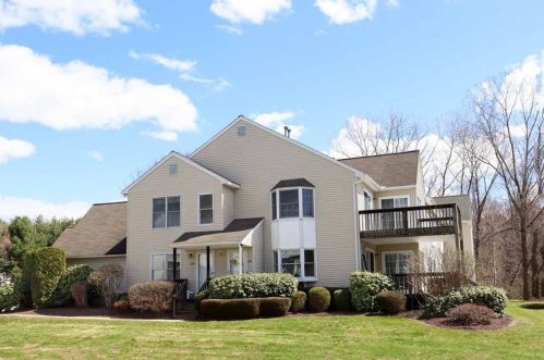 65 Castlegate Dr, Springfield, MA 01129 exterior