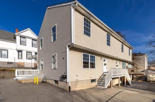 16A-16B Sigourney St, Worcester, MA 01605 exterior