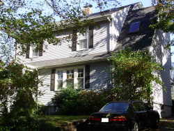 4 Maplewood Ave, Newton, MA 02459 exterior