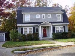 27 Victoria Cir, Newton, MA 02459 exterior